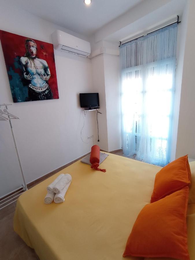 Apartamento Aza Малага Екстериор снимка